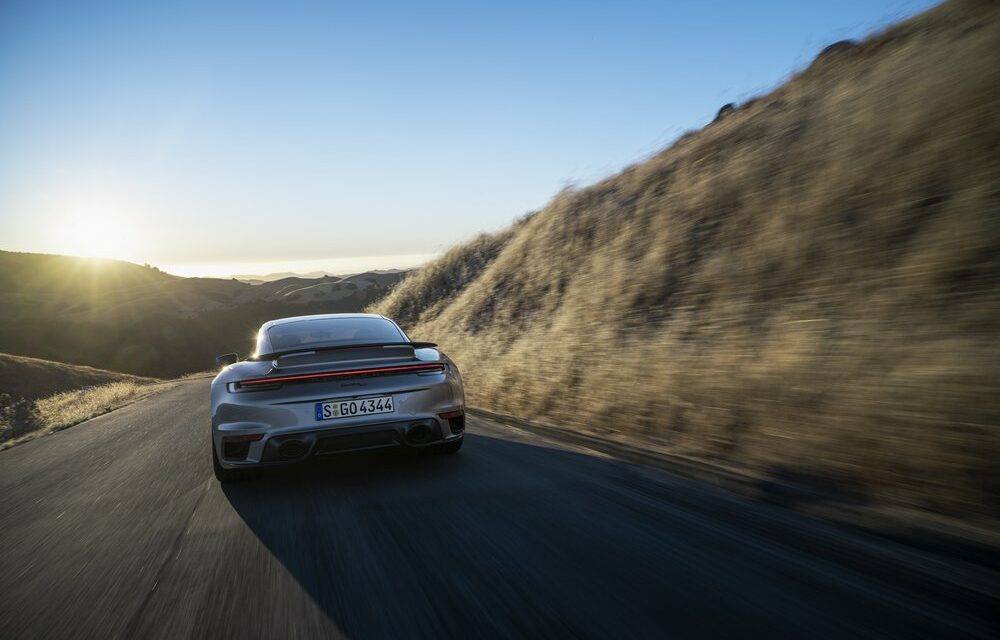 Porsche 911 Turbo 50 Anni: il modello esclusivo in edizione limitata