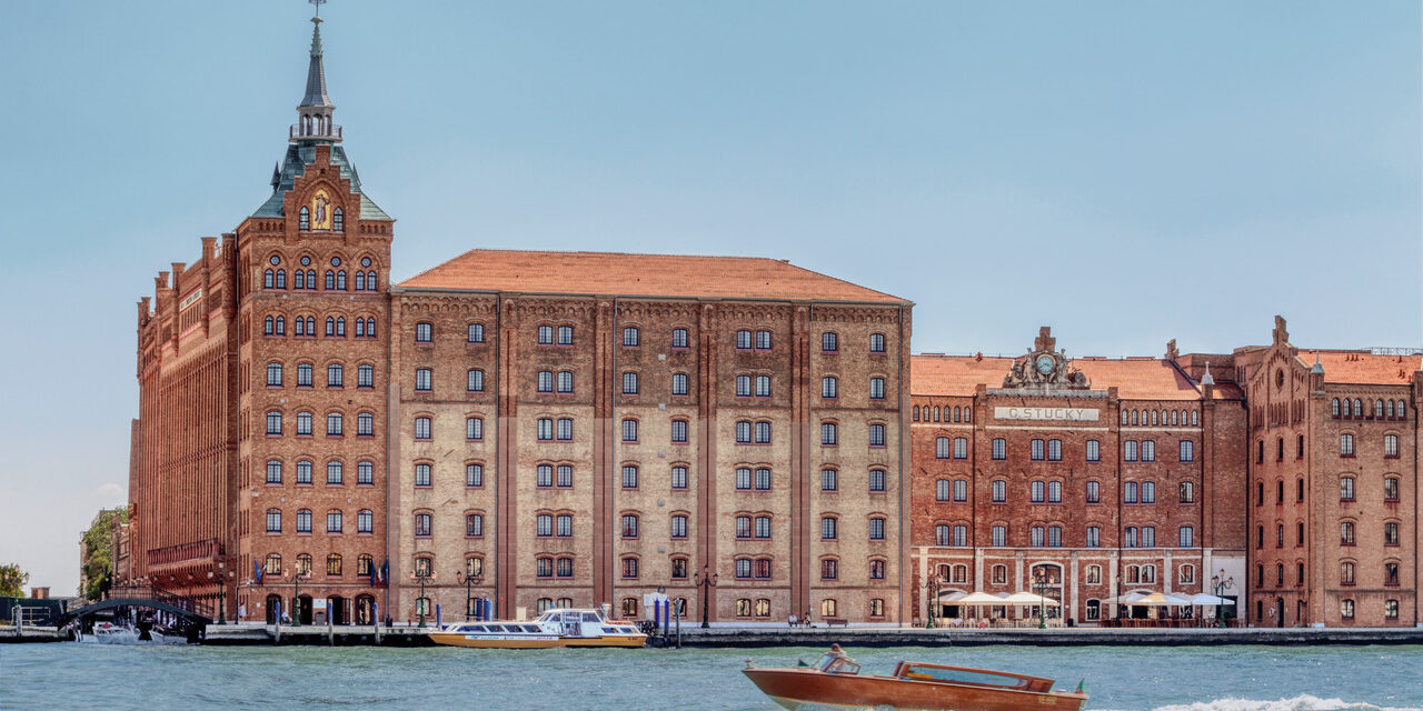 Speciale Alberghi Storici d’Italia: il maestoso Hilton Venice Molino Stucky sull’isola di Giudecca