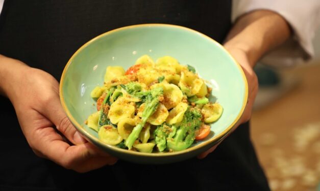 Ricci Osteria rivela la ricetta segreta delle famose orecchiette pugliesi