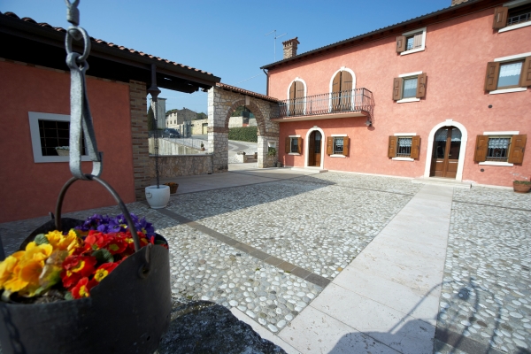 Cantina Suavia:  l’essenza femminile nel cuore del Soave