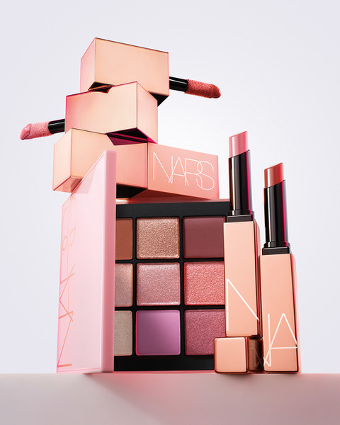 Nars presenta le novità della Collezione Afterglow