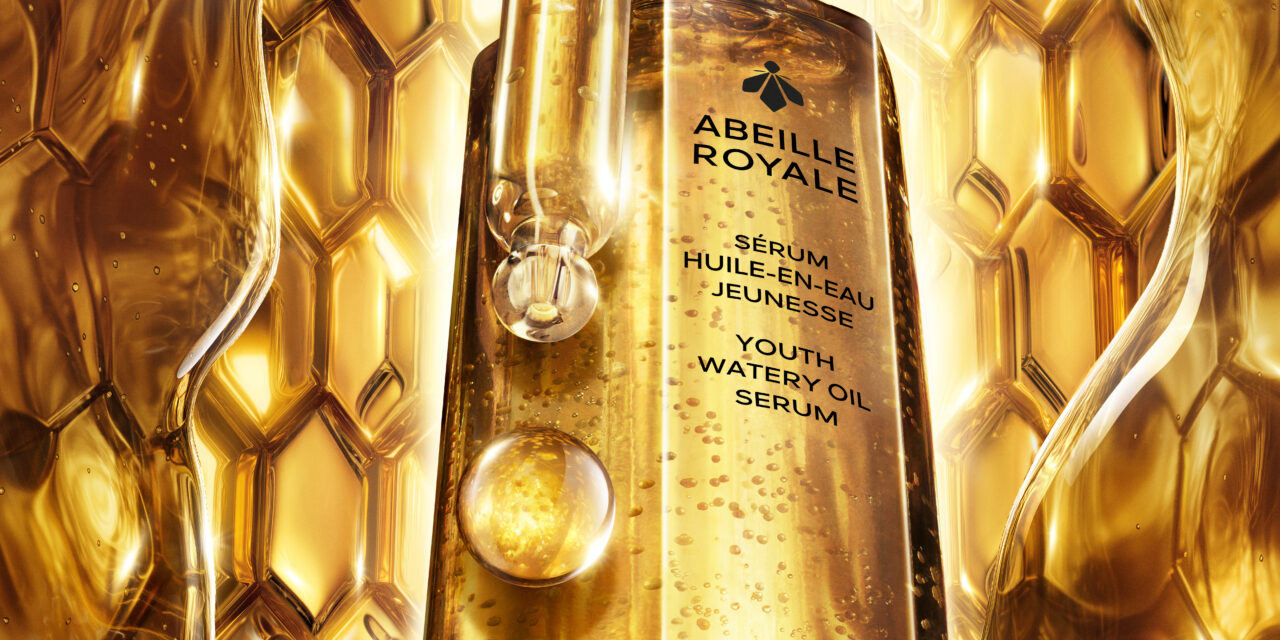 Guerlain presenta il nuovo Abeille Royale Youth Watery Oil Serum